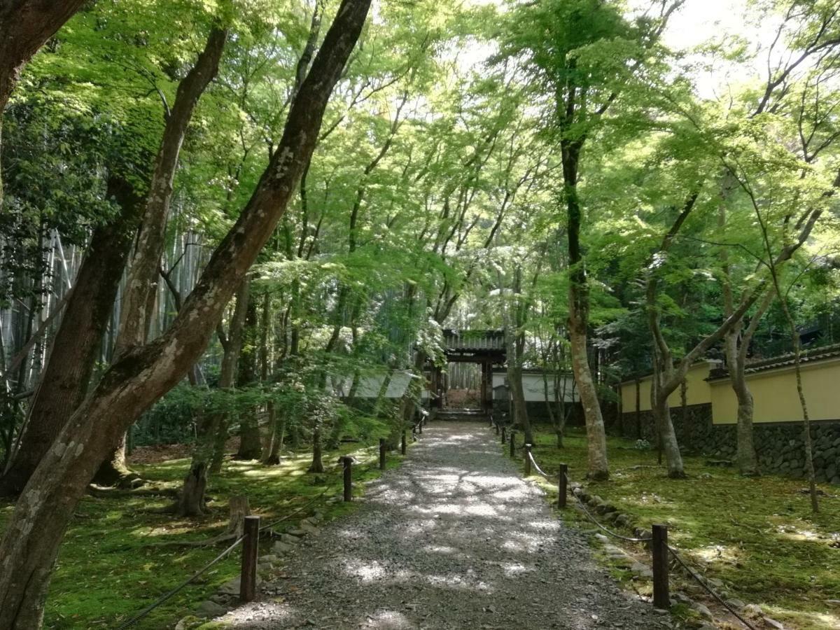 Vilka är de bästa hotellen i närheten av Fushimi Inari-helgedomen? Kyoto Exteriör bild