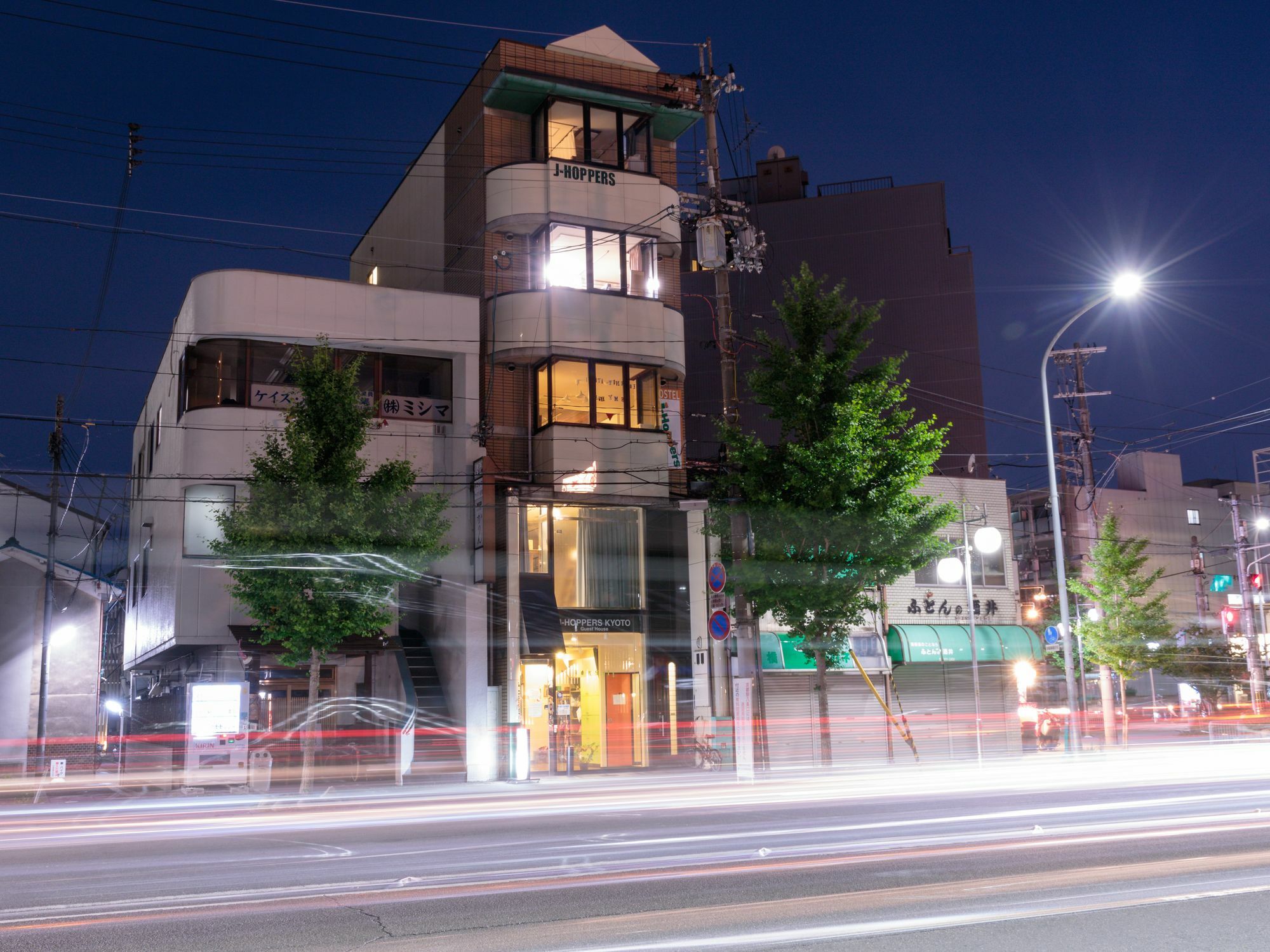 Vilka är de bästa hotellen i närheten av Fushimi Inari-helgedomen? Kyoto Exteriör bild